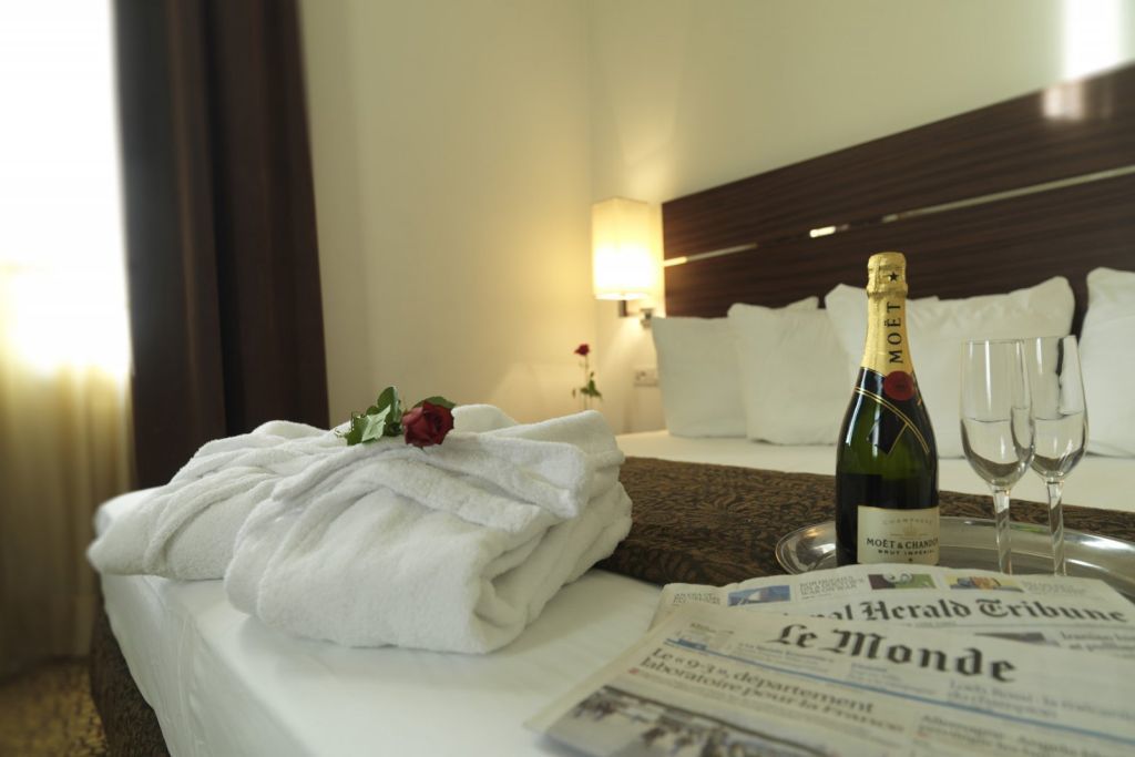 Hotel Assenzio Prague Extérieur photo
