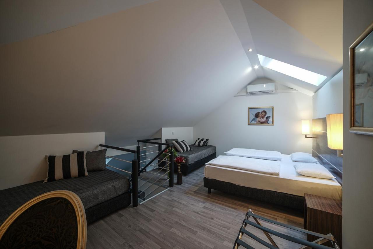 Hotel Assenzio Prague Extérieur photo
